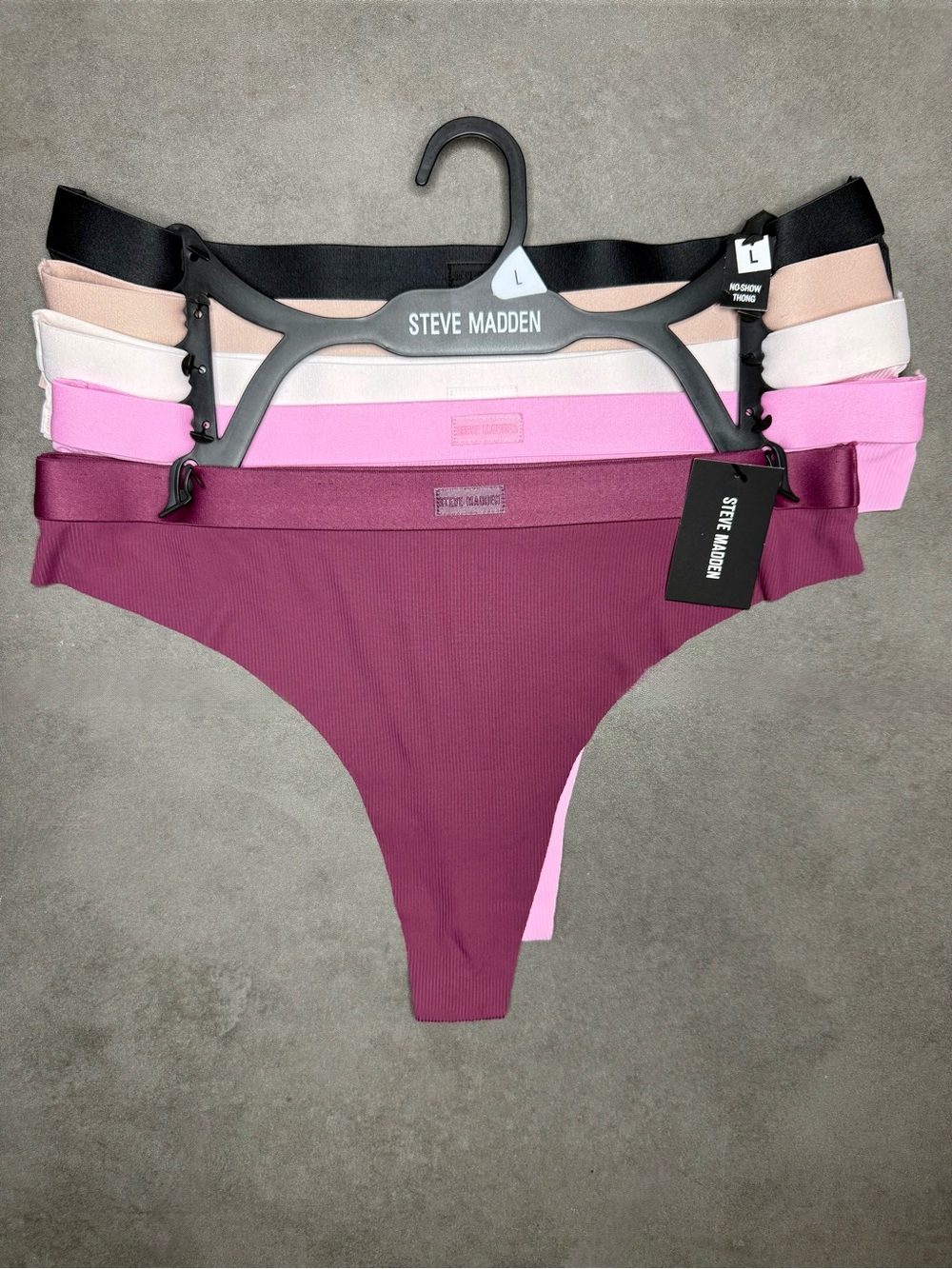 Steve Madden Ribbed No Show Thong Set of Five Berry Tones